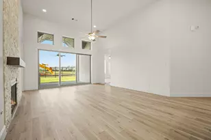 929 Wormwood Dr, League City, TX 77573 - Photo 5