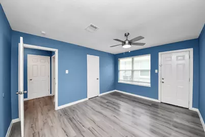 716 Hargest Street #B, Prairie View, TX 77446 - Photo 13