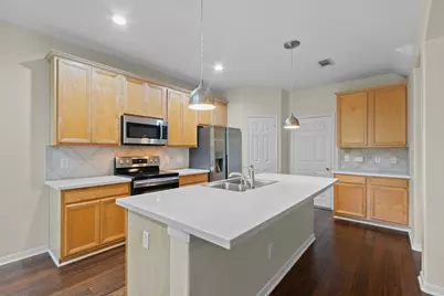 142 W Burberry Circle, The Woodlands, TX 77384 - Photo 15