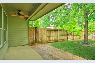 142 W Burberry Circle, The Woodlands, TX 77384 - Photo 39