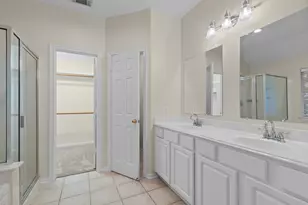 142 W Burberry Cir, The Woodlands, TX 77384 - Photo 27