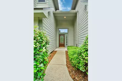 142 W Burberry Circle, The Woodlands, TX 77384 - Photo 3