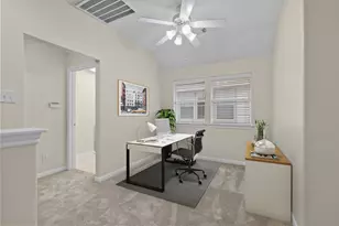 142 W Burberry Cir, The Woodlands, TX 77384 - Photo 19