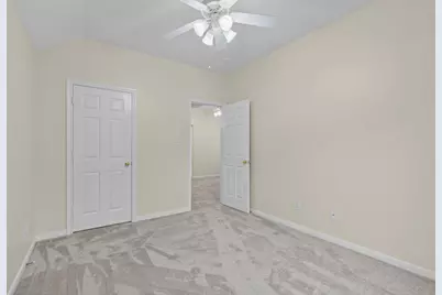 142 W Burberry Circle, The Woodlands, TX 77384 - Photo 33