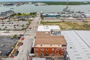 1927 Harborside Dr, Galveston, TX 77550 - Photo 3