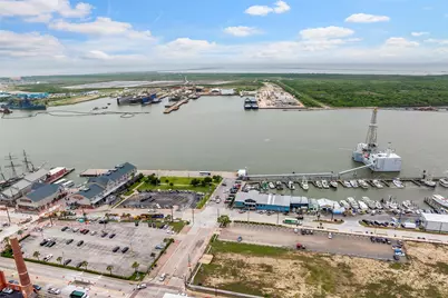 1927 Harborside Drive #304, Galveston, TX 77550 - Photo 7