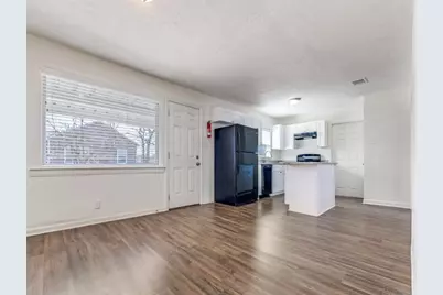 8702 Josie Street, Houston, TX 77029 - Photo 11