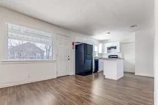 8702 Josie St, Houston, TX 77029 - Photo 11