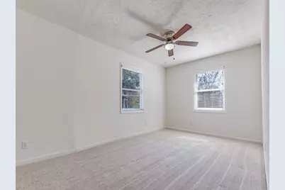 8702 Josie Street, Houston, TX 77029 - Photo 19