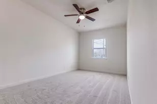 8702 Josie St, Houston, TX 77029 - Photo 13