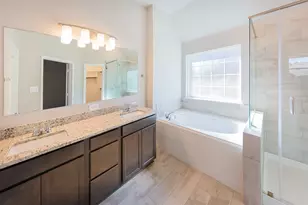 3305 Rolling View Ct, Conroe, TX 77301 - Photo 23