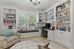 39 E Green Pastures Cir, The Woodlands, TX 77382 - Photo 9