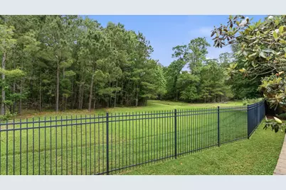39 E Green Pastures Circle, The Woodlands, TX 77382 - Photo 35