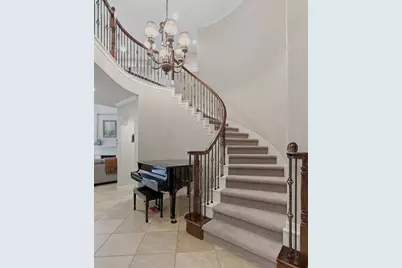 39 E Green Pastures Circle, The Woodlands, TX 77382 - Photo 13