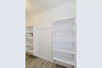 10 April Point Drive S, Conroe, TX 77356 - Photo 13