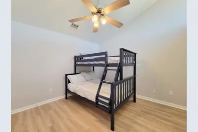 10 April Point Drive S, Conroe, TX 77356 - Photo 23