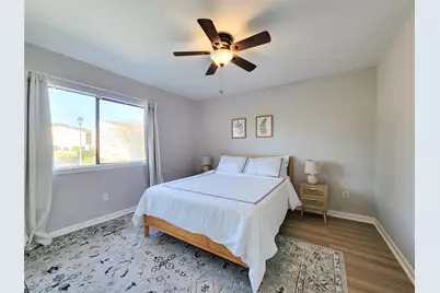 10 April Point Drive S, Conroe, TX 77356 - Photo 19