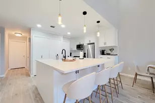 10 April Point Dr S, Conroe, TX 77356 - Photo 7