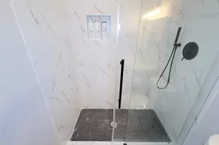 10 April Point Dr S, Conroe, TX 77356 - Photo 15