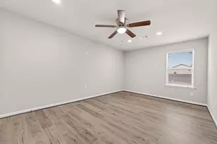 7739 Antoine Dr, Houston, TX 77088 - Photo 25