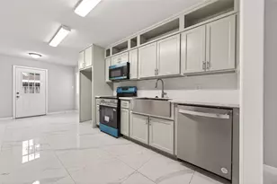 7739 Antoine Dr, Houston, TX 77088 - Photo 15