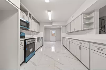 7739 Antoine Drive, Houston, TX 77088 - Photo 17