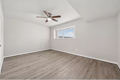 7739 Antoine Drive, Houston, TX 77088 - Photo 37