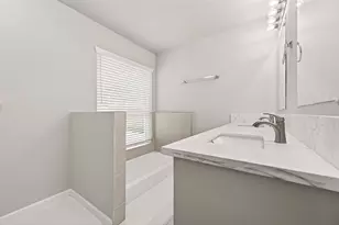 7739 Antoine Dr, Houston, TX 77088 - Photo 31