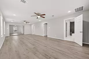 7739 Antoine Dr, Houston, TX 77088 - Photo 23