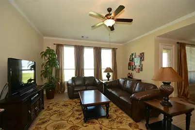 7806 Sydney Bay Court, Richmond, TX 77407 - Photo 9