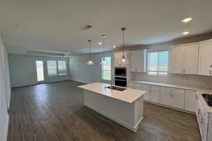 118 Lancaster Ct, Dayton, TX 77535 - Photo 3
