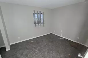 6723 S Loop E, Houston, TX 77087 - Photo 5