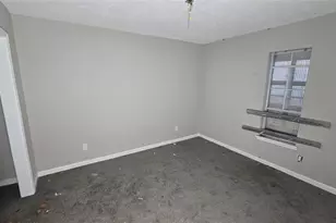 6723 S Loop E, Houston, TX 77087 - Photo 11