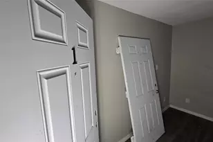 6723 S Loop E, Houston, TX 77087 - Photo 7