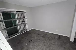 6723 S Loop E, Houston, TX 77087 - Photo 21