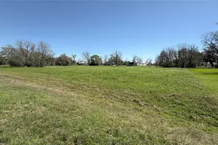 743 Rancho Chico Ct, Angleton, TX 77515 - Photo 1