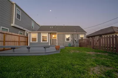 1111 Dorothy Street, Houston, TX 77008 - Photo 17