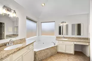 6908 Westgate St, Wallis, TX 77485 - Photo 29