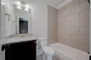 2411 Lawrence St, Houston, TX 77008 - Photo 19