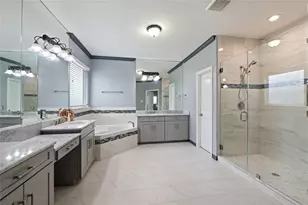 4822 Isla Canela Ln, League City, TX 77573 - Photo 31