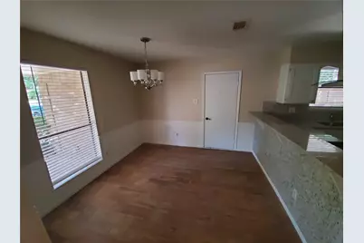 4051 Sherwood Street E, Houston, TX 77339 - Photo 3