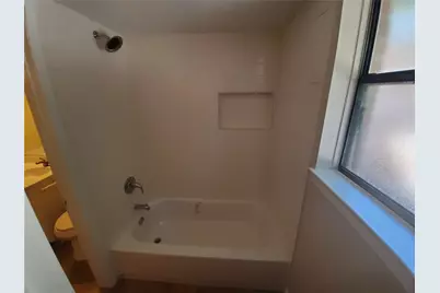 4051 Sherwood Street E, Houston, TX 77339 - Photo 13