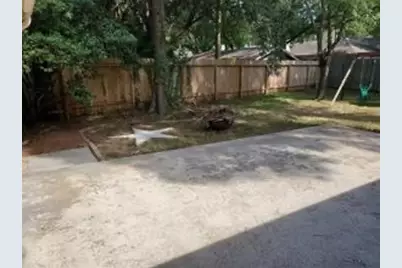 4051 Sherwood Street E, Houston, TX 77339 - Photo 15