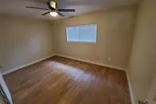 4051 Sherwood Street E, Houston, TX 77339 - Photo 7