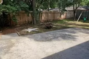 4051 Sherwood Street E, Houston, TX 77339 - Photo 15