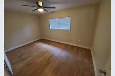 4051 Sherwood Street E, Houston, TX 77339 - Photo 7