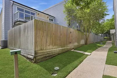 731 Worthshire Street, Houston, TX 77008 - Photo 31