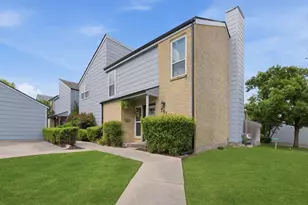 731 Worthshire St, Houston, TX 77008 - Photo 3