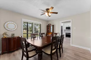 28814 Holly Hill Dr, Shenandoah, TX 77381 - Photo 11