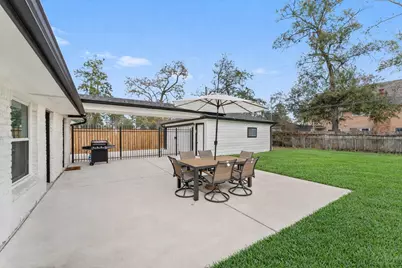 28814 Holly Hill Drive, Shenandoah, TX 77381 - Photo 37